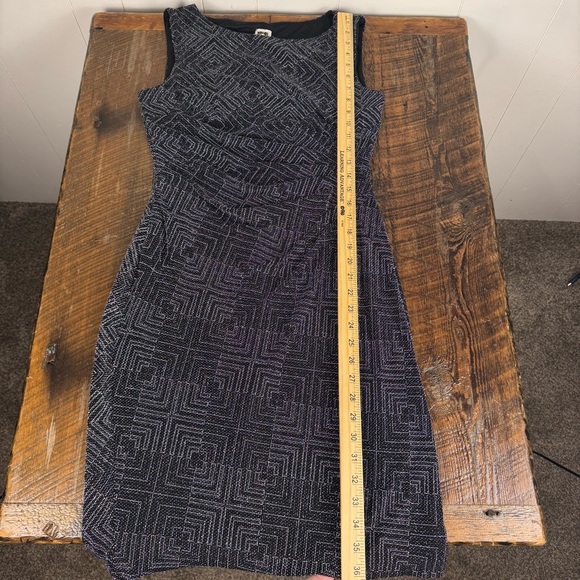 Anne Klein Black Metallic Geometric Sheath Dress Women’s Size 6 - Picture 5 of 8